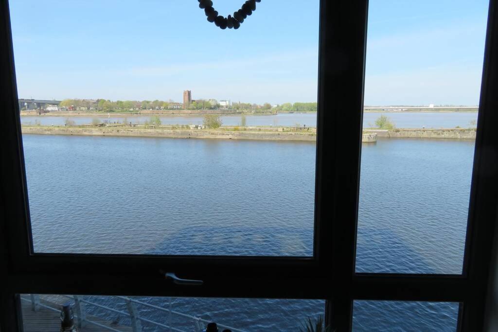Home From Home With Fantastic Views 2 Runcorn Bagian luar foto